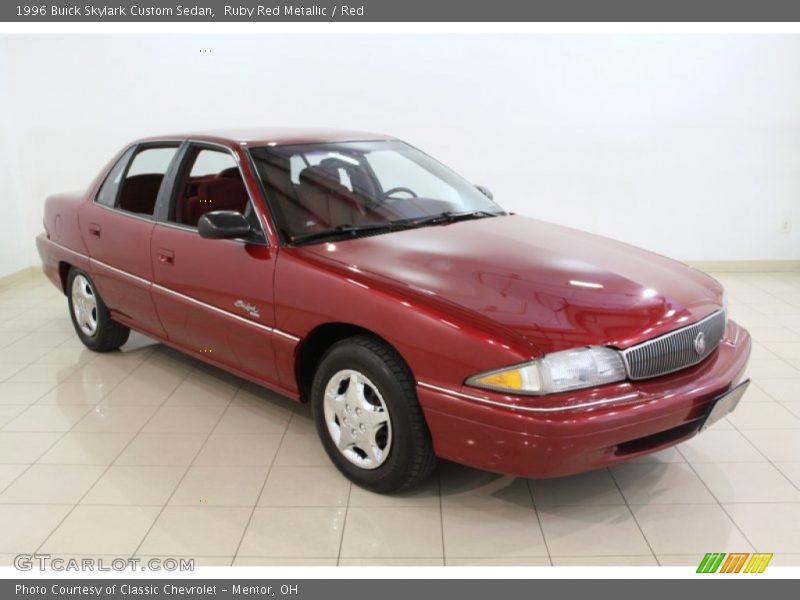 Front 3/4 View of 1996 Skylark Custom Sedan