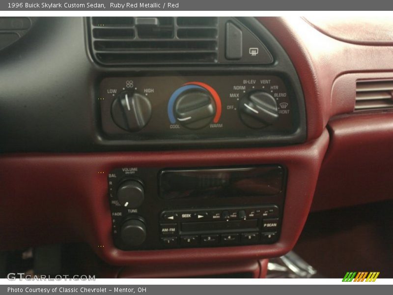 Controls of 1996 Skylark Custom Sedan