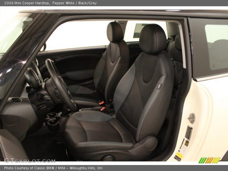 Pepper White / Black/Grey 2009 Mini Cooper Hardtop