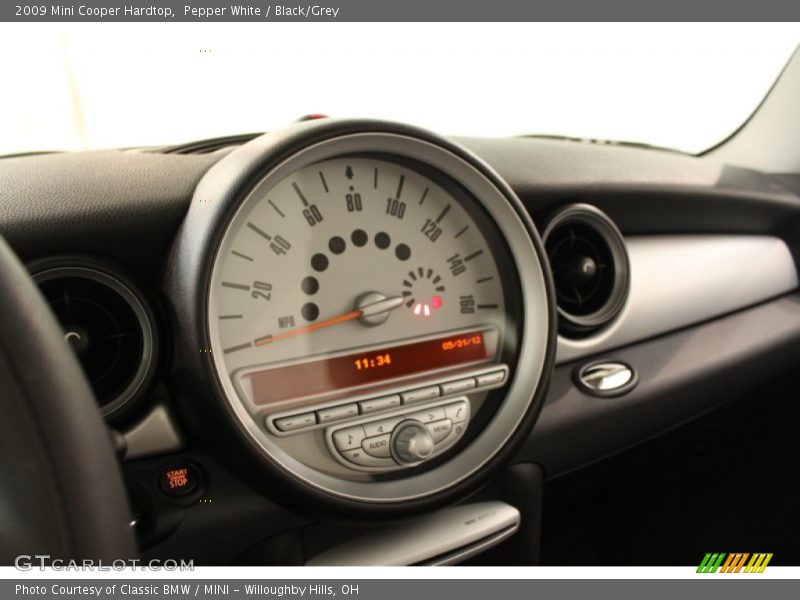 Pepper White / Black/Grey 2009 Mini Cooper Hardtop