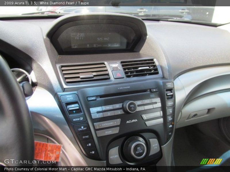 White Diamond Pearl / Taupe 2009 Acura TL 3.5