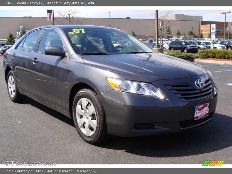 Magnetic Gray Metallic / Ash 2007 Toyota Camry LE