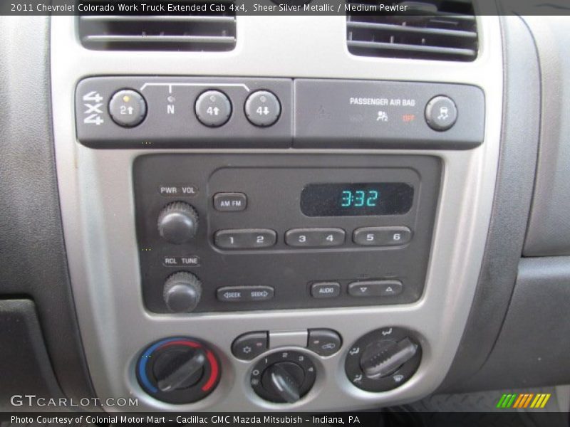 Controls of 2011 Colorado Work Truck Extended Cab 4x4