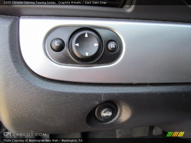 Graphite Metallic / Dark Slate Gray 2005 Chrysler Sebring Touring Sedan