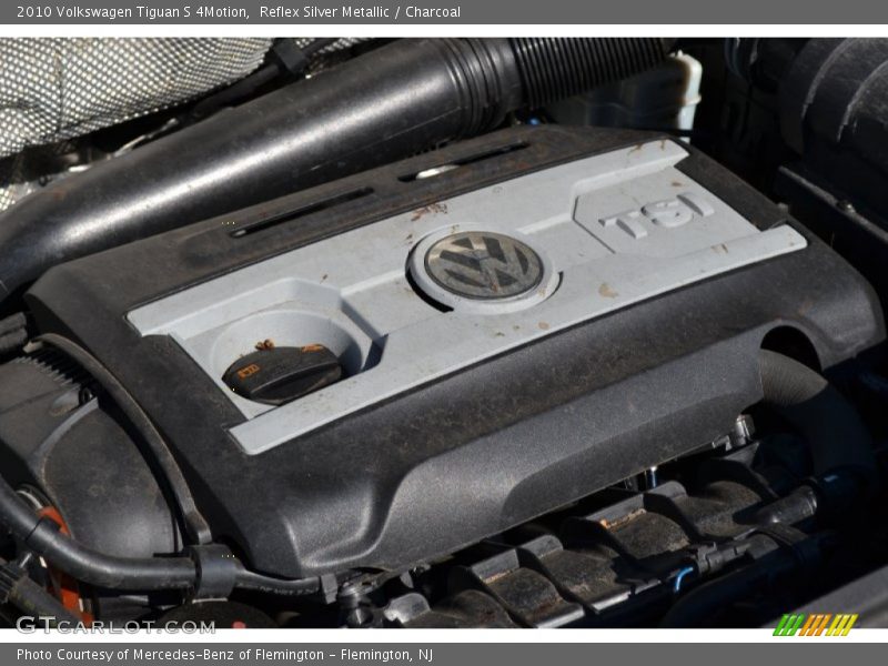 Reflex Silver Metallic / Charcoal 2010 Volkswagen Tiguan S 4Motion