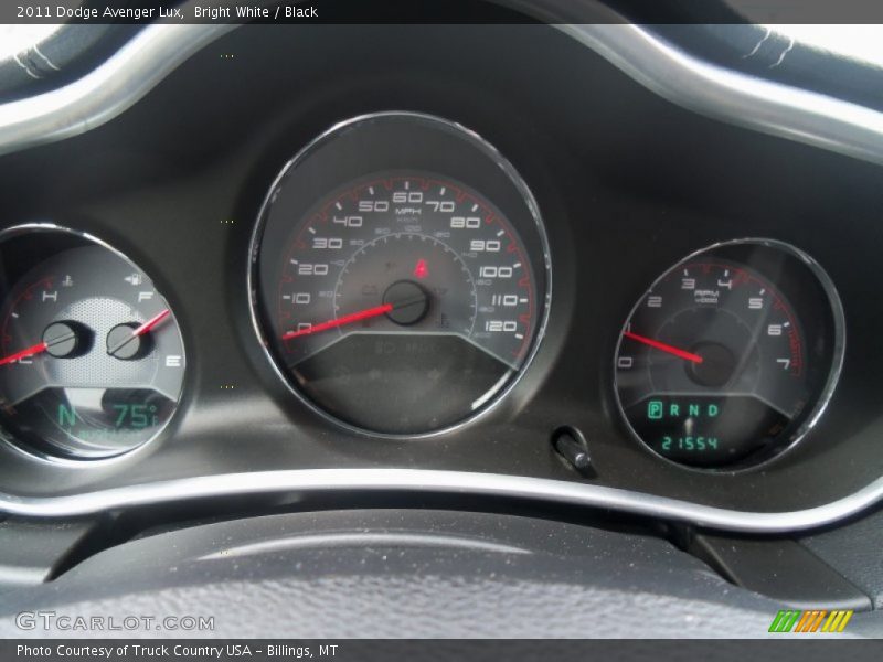 Bright White / Black 2011 Dodge Avenger Lux
