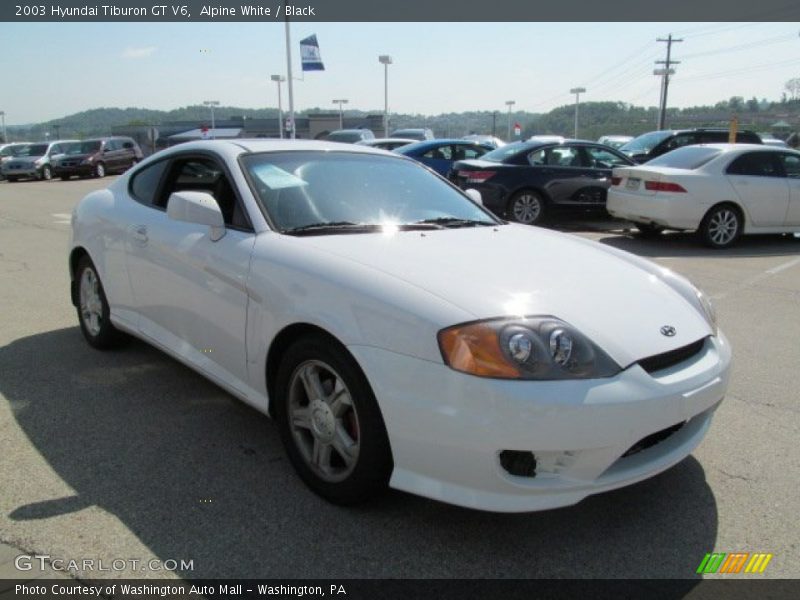 Front 3/4 View of 2003 Tiburon GT V6