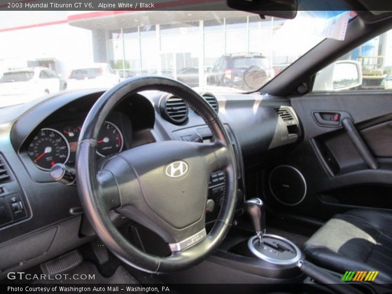 Dashboard of 2003 Tiburon GT V6