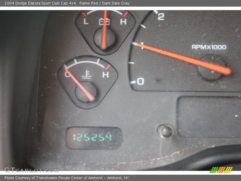 Flame Red / Dark Slate Gray 2004 Dodge Dakota Sport Club Cab 4x4