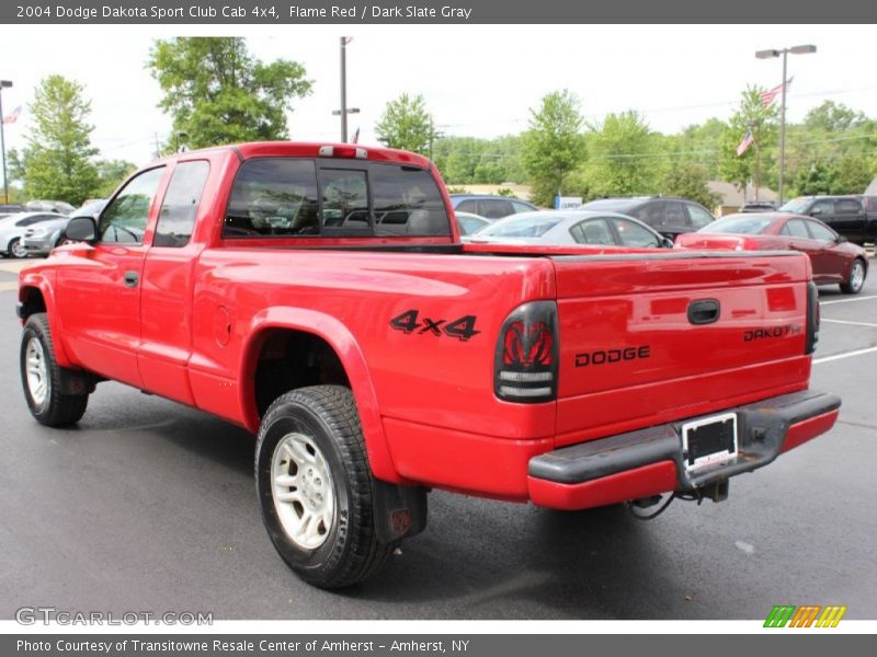 Flame Red / Dark Slate Gray 2004 Dodge Dakota Sport Club Cab 4x4