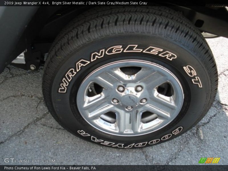 Bright Silver Metallic / Dark Slate Gray/Medium Slate Gray 2009 Jeep Wrangler X 4x4
