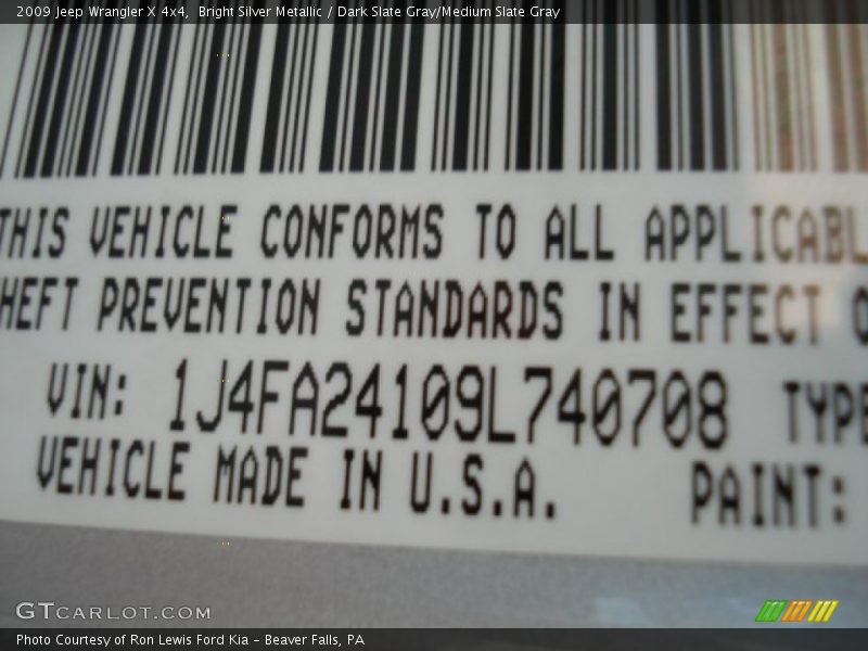 Bright Silver Metallic / Dark Slate Gray/Medium Slate Gray 2009 Jeep Wrangler X 4x4