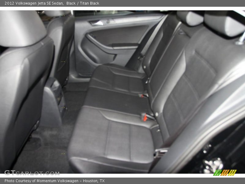 Black / Titan Black 2012 Volkswagen Jetta SE Sedan