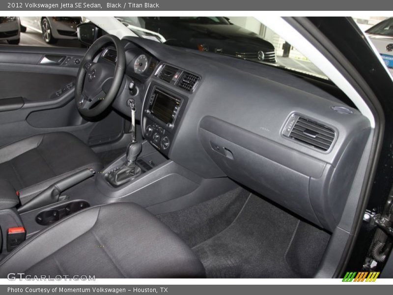 Black / Titan Black 2012 Volkswagen Jetta SE Sedan