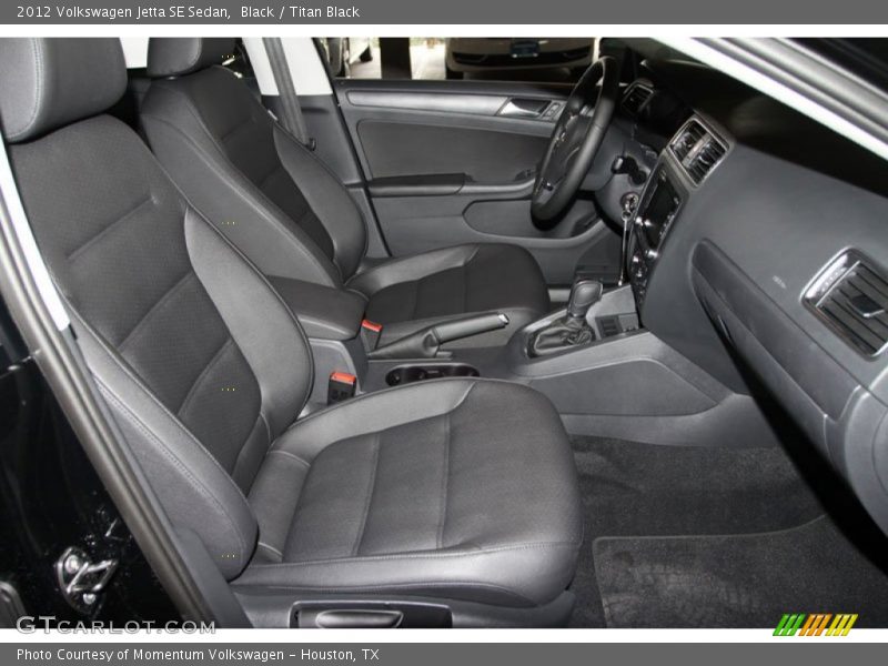 Black / Titan Black 2012 Volkswagen Jetta SE Sedan