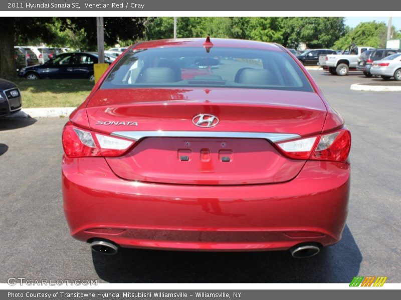 Venetian Red / Gray 2011 Hyundai Sonata SE