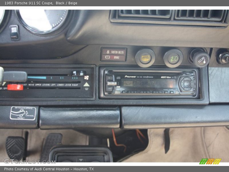 Black / Beige 1983 Porsche 911 SC Coupe
