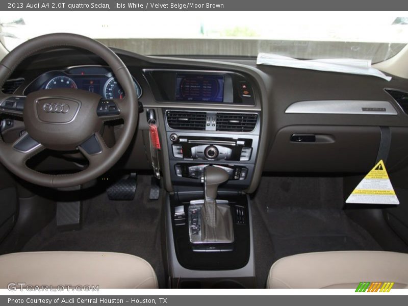 Dashboard of 2013 A4 2.0T quattro Sedan
