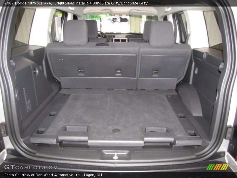 Bright Silver Metallic / Dark Slate Gray/Light Slate Gray 2007 Dodge Nitro SLT 4x4