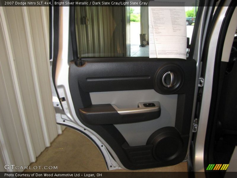 Bright Silver Metallic / Dark Slate Gray/Light Slate Gray 2007 Dodge Nitro SLT 4x4