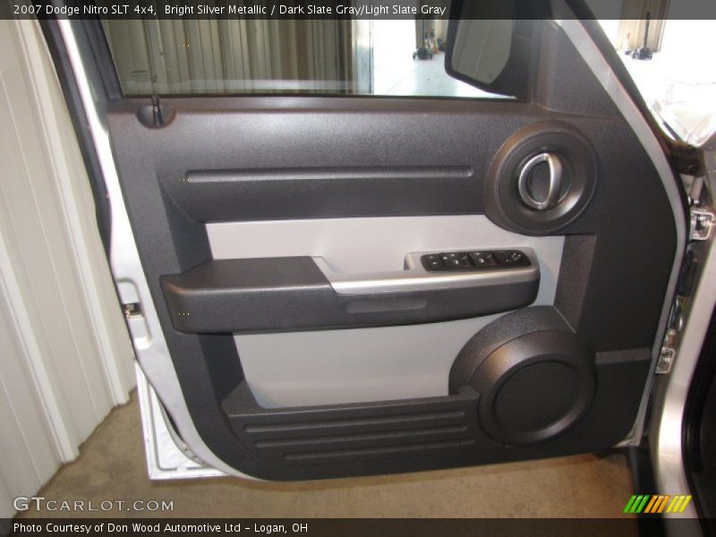Bright Silver Metallic / Dark Slate Gray/Light Slate Gray 2007 Dodge Nitro SLT 4x4