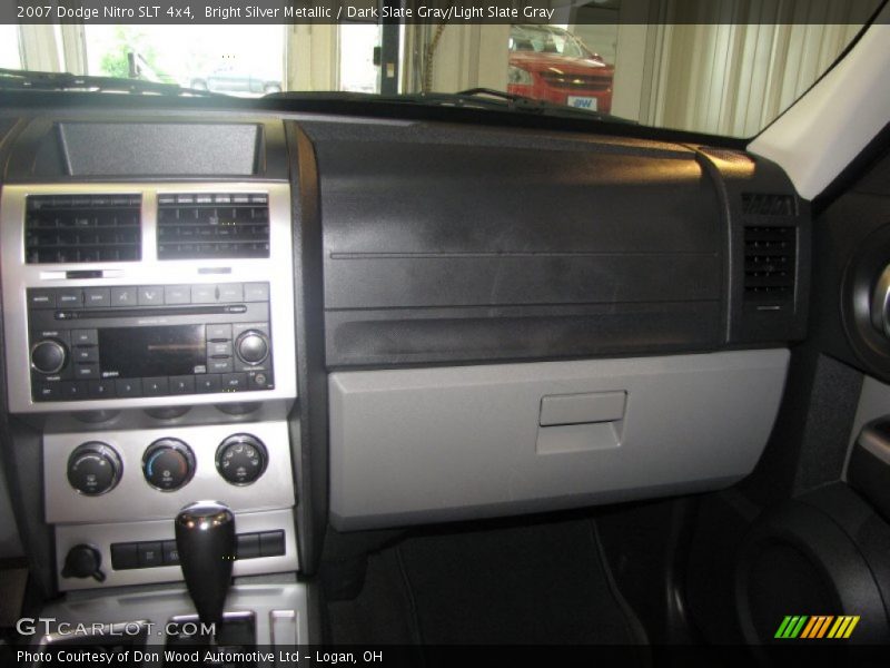 Bright Silver Metallic / Dark Slate Gray/Light Slate Gray 2007 Dodge Nitro SLT 4x4