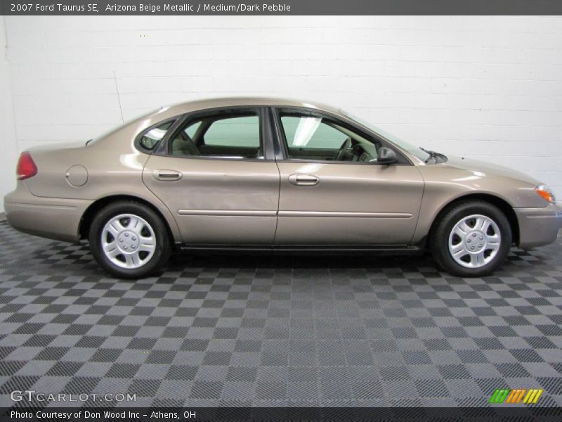 Arizona Beige Metallic / Medium/Dark Pebble 2007 Ford Taurus SE