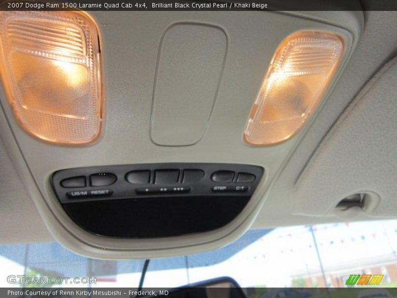 Brilliant Black Crystal Pearl / Khaki Beige 2007 Dodge Ram 1500 Laramie Quad Cab 4x4