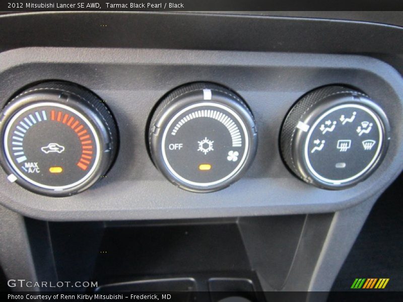 Controls of 2012 Lancer SE AWD