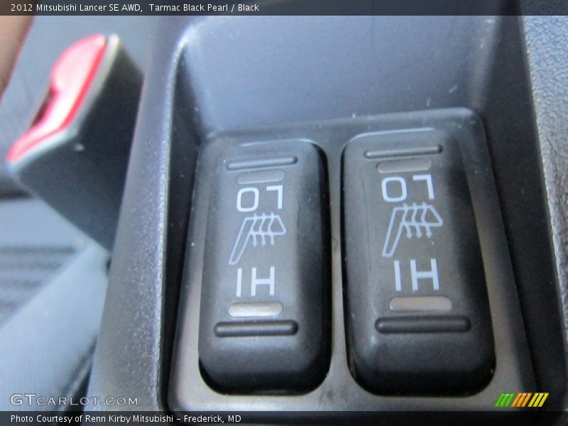 Controls of 2012 Lancer SE AWD