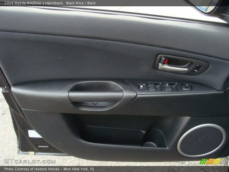 Black Mica / Black 2004 Mazda MAZDA3 s Hatchback