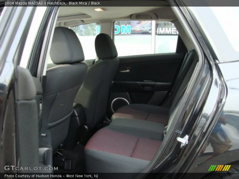 Black Mica / Black 2004 Mazda MAZDA3 s Hatchback