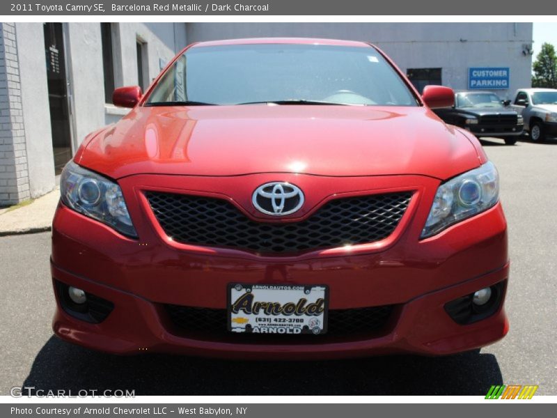 Barcelona Red Metallic / Dark Charcoal 2011 Toyota Camry SE