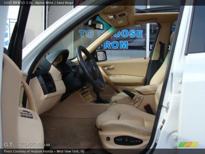 Alpine White / Sand Beige 2005 BMW X3 3.0i