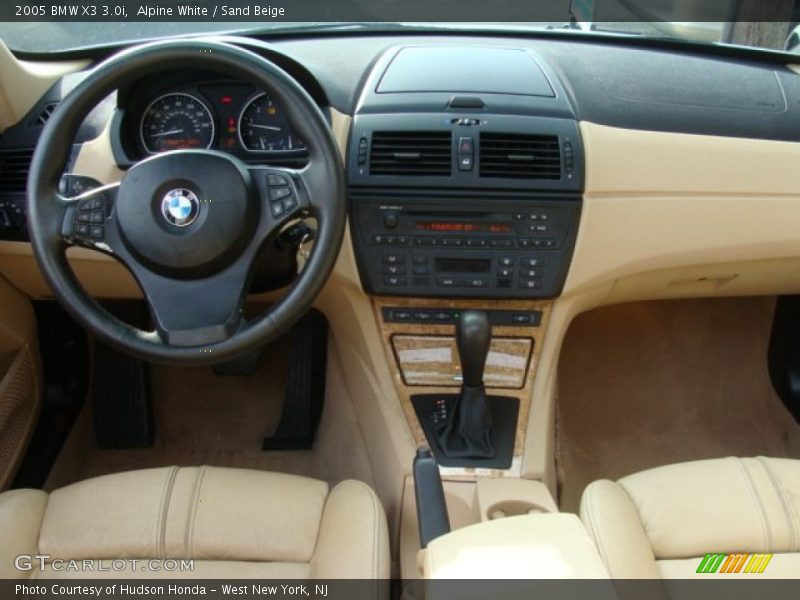 Alpine White / Sand Beige 2005 BMW X3 3.0i