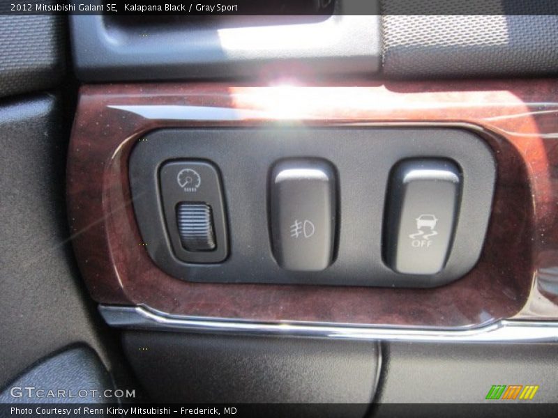 Kalapana Black / Gray Sport 2012 Mitsubishi Galant SE