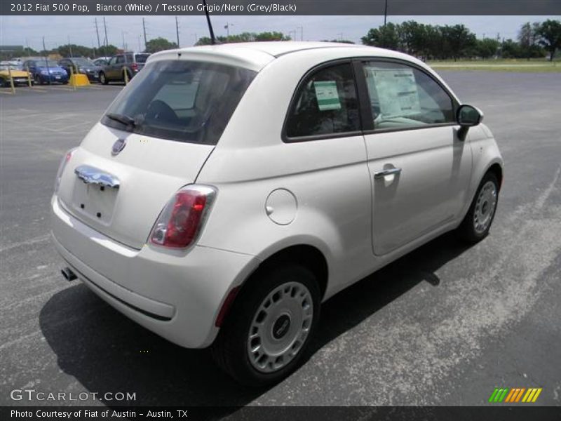 Bianco (White) / Tessuto Grigio/Nero (Grey/Black) 2012 Fiat 500 Pop