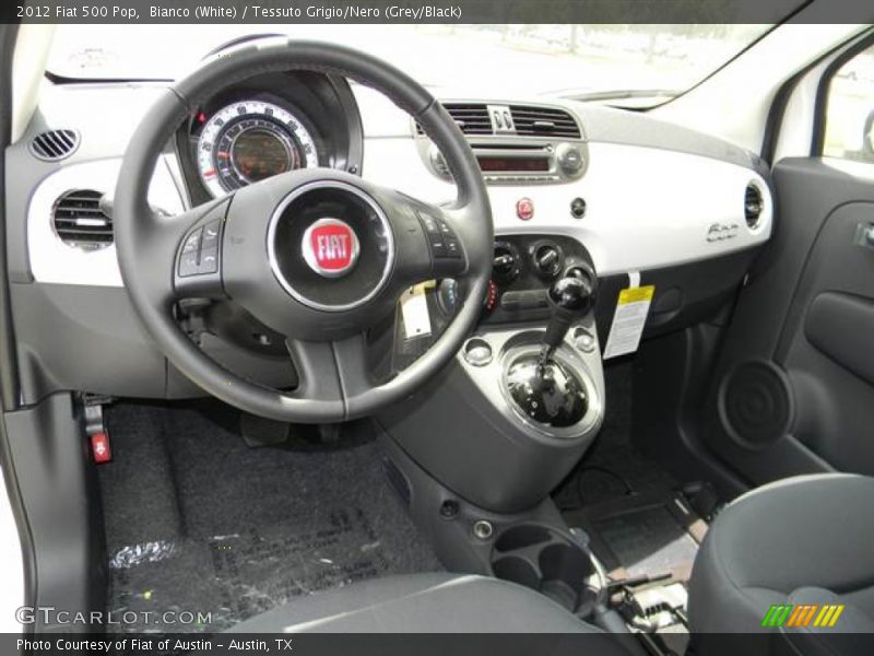 Bianco (White) / Tessuto Grigio/Nero (Grey/Black) 2012 Fiat 500 Pop