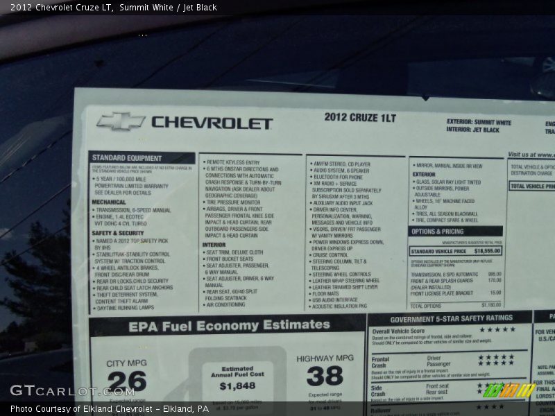 Summit White / Jet Black 2012 Chevrolet Cruze LT