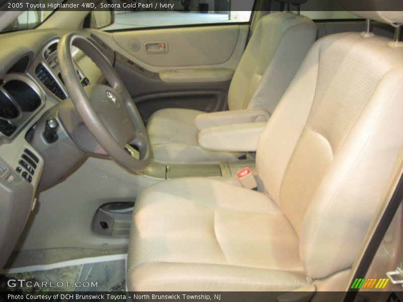 Sonora Gold Pearl / Ivory 2005 Toyota Highlander 4WD