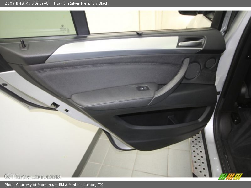 Titanium Silver Metallic / Black 2009 BMW X5 xDrive48i