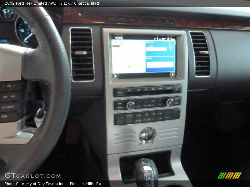 Black / Charcoal Black 2009 Ford Flex Limited AWD