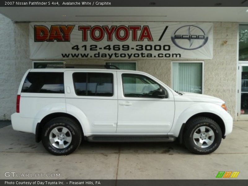 Avalanche White / Graphite 2007 Nissan Pathfinder S 4x4