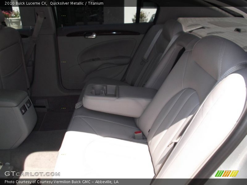 Quicksilver Metallic / Titanium 2010 Buick Lucerne CX