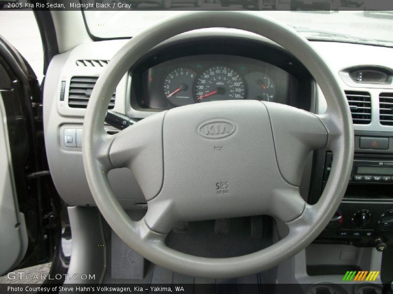 Midnight Black / Gray 2005 Kia Rio Sedan