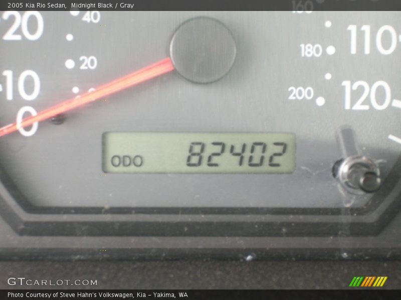 Midnight Black / Gray 2005 Kia Rio Sedan
