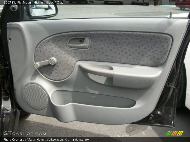 Midnight Black / Gray 2005 Kia Rio Sedan