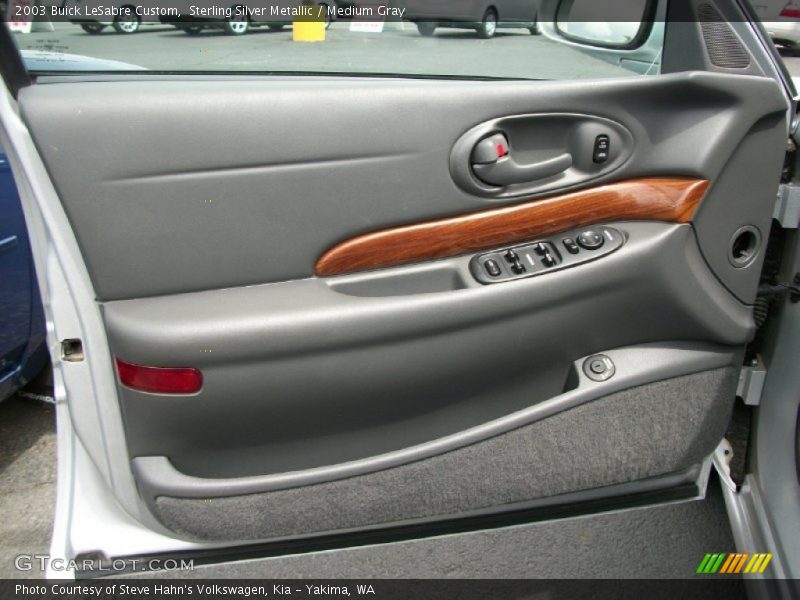 Sterling Silver Metallic / Medium Gray 2003 Buick LeSabre Custom