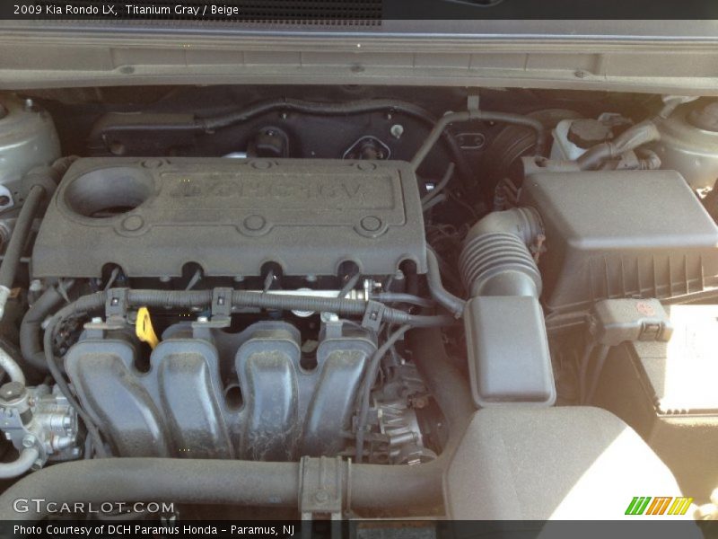 Titanium Gray / Beige 2009 Kia Rondo LX