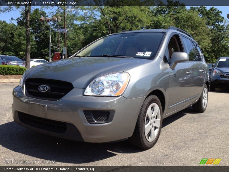 Titanium Gray / Beige 2009 Kia Rondo LX